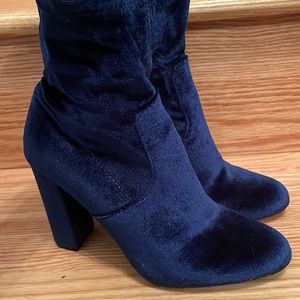 🌸Steve Madden Edit Navy Velvet High Heel Mid-Calf Boots Size 8.5